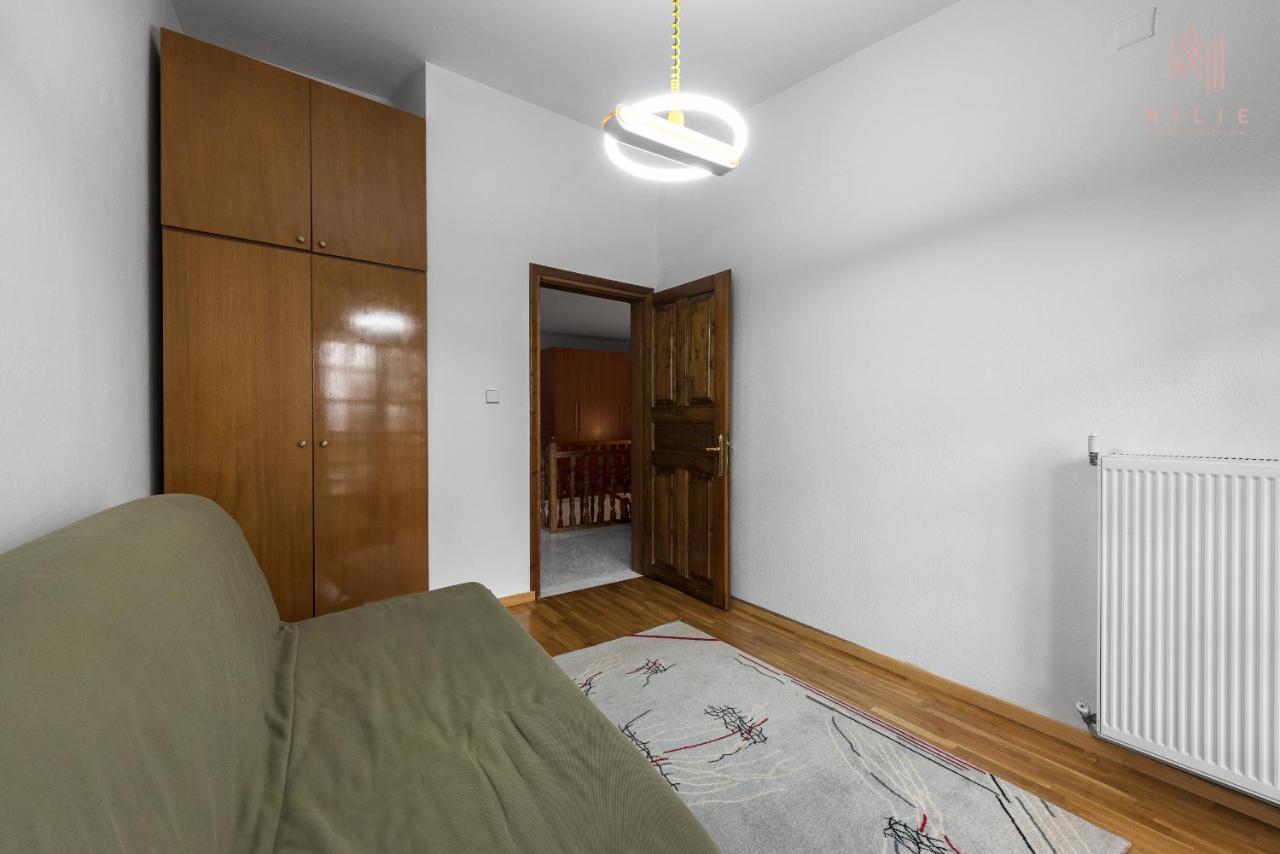 Classico, Nilie Hospitality Mgmt Foustani 외부 사진